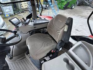 Tractor de Ruedas Puma 215 de 2013 con Motor de 80HP y Caja de Cambios con Bomba, Motor y Rodamientos en Venta - Product Image 6