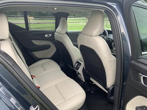 EN PERFECTO ESTADO, VOLVO XC-40 2022, TRANSMISIÓN AUTOMÁTICA, IMPECABLE - Product Image 3