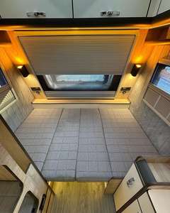 Remolque de Camping Ligero Impermeable para 4 Personas Fetih 410 Premium Mini, Caravana Todoterreno Tipo Lágrima con Cocina y Cama - Product Image 5