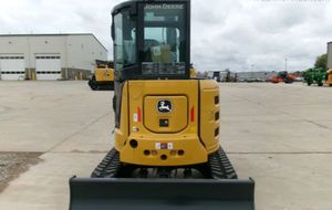รถขุดขนาดเล็ก John Deere 35P มือสอง สภาพดีเยี่ยม แรงยกสูง รับประกัน 3 ปี มอเตอร์ไฮดรอลิก Kubota - Product Image 5