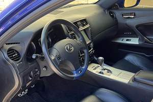 USADO LHD/RHD 2010 LE X US IS F - Product Image 3