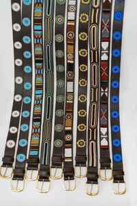 Cinturones de diseñador hechos a mano Unisex de calidad premium, Polo de cuero de vaca Massai con cuentas personalizadas, aleación baja informal Occidental totalmente tallada a mano - Product Image 6