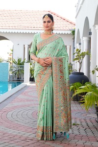 Boutique India Gracia y Sofisticación Esta Pashmina Trabaja Seda Suave Sari Tradición Fiesta de Boda y Estilo Contemporáneo Mujeres - Product Image 6