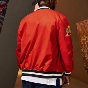 Chaquetas de satén personalizadas para hombre Chaqueta de equipo deportivo de satén de béisbol Tasa de venta total 2025 Chaqueta de satén - Product Image 6