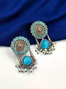 Pendientes de latón con aspecto plateado y acabado antiguo para mujer, joyería étnica clásica de piedra detallada, perfecta para ocasiones festivas - Product Image 3