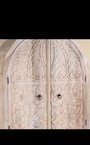 ตู้เสื้อผ้าไม้ทำมือแบบตั้งพื้น ดีไซน์คลาสสิก โครงสร้างแข็งแรง จัดเก็บของได้กว้างขวาง ประกอบสำเร็จพร้อมใช้งาน พร้อมกุญแจล็อคแบบดั้งเดิม - Product Image 4