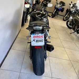 Moteur Yamaha YZF R6 électrique 4 temps, état neuf et d'occasion - Product Image 5