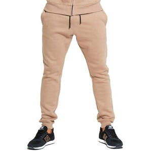 Conjunto Deportivo Personalizado de Alta Calidad para Hombre, Corte Ajustado, Transpirable, Estilo Urbano, Colores Sólidos, Precio Económico / Precio de Fábrica 2026 - Product Image 5