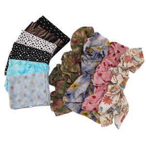 滑りにくいシフォンヒジャブサプライヤー花柄トルコエレガントスタイルFoulard Hijab De Turquie - Product Image 2