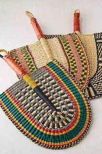 Abanico Decorativo de Pared Tejido a Mano con Hierba Marina de Colores - Product Image 3