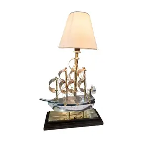 Navio pirata náutico de bronze para decoração de casa