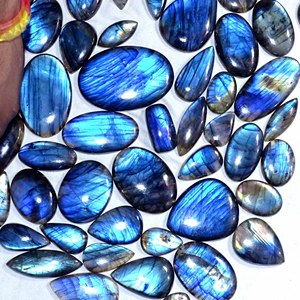 Vente en gros Cabochon Labradorite bleue Quartz naturel Pierre précieuse en vrac pour la fabrication de bijoux Cristaux de Labradorite bleue - Product Image 5