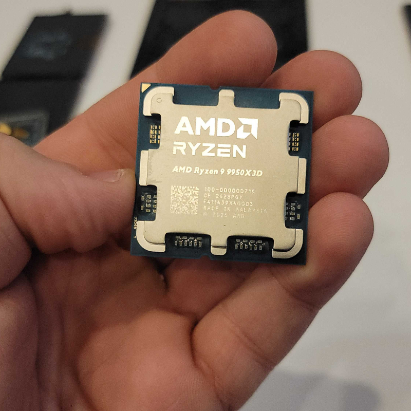 Newest AMD Ryzen 9 9950X3D 16-Core CPU, Zen 5 4.3GHz, 170W - Ideal