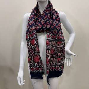 Étole de style vintage pour femmes, nouveau design, étole en coton imprimé, nouvelle mode, dupatta imprimé pour filles et femmes, écharpe en coton d'été pour la plage - Product Image 2