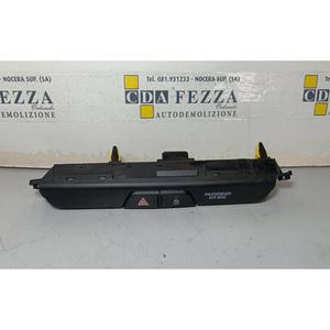 Pulsador Central KIA Stonic Serie 93790H8010WK (17>) - Product Image 3