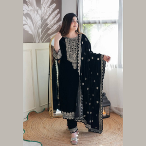 Presentación de terciopelo viscoso 9000 puro de diseñador exclusivo con fabricante de colecciones de trajes de fiesta pesados de Royal Export - Product Image 2