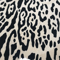 Tapis d'exercice ovale grand format en acrylique fait main, imprimé léopard, tufté à la main, adapté aux animaux domestiques, pour maison moderne