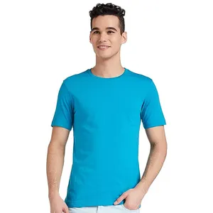 The very best men's regular fit t-shirts are made of high quality cotton blend and feature the London Hills solid design.