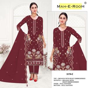 Costume pakistanais dynamique avec broderie luxueuse idéal pour les mariages et les rassemblements spéciaux pour l'exportation - Product Image 5