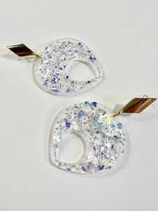 ต่างหูแฟชั่นรูปนางฟ้าทำจากเรซินสำหรับผู้หญิงสินค้าขายดีออกแบบได้ตามต้องการ - Product Image 2