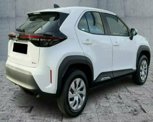Yaris Cross Excel 5 puertas CVT 8L Turbo AWD R17 Usado - Listo para Enviar, Plástico Industrial ODM DIY - Product Image 5