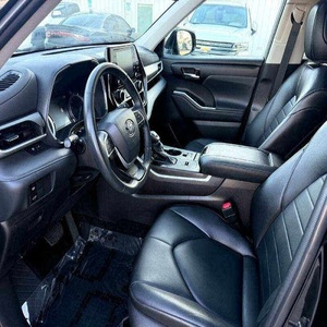 LISTO PARA ENVIAR, HYBRID XLE 2022, VOLANTE A LA IZQUIERDA, BAJO KILOMETRAJE, TRANSMISIÓN AUTOMÁTICA, USADO - Product Image 2