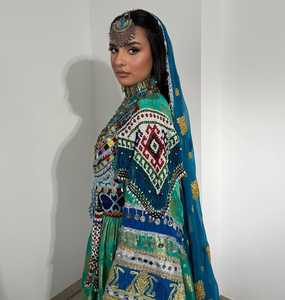 Afghani ชุดเดรส kuchi วินเทจสำหรับผู้หญิงขนาดพลัสไซส์ทำด้วยมืองานปะติดพื้นแบบเรียบ - Product Image 3