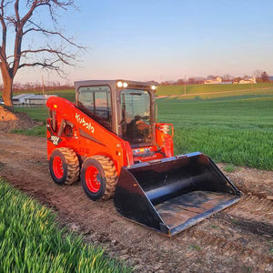 2023 Kubota SSV65 Minicargadora-Potencia, precisión y fiabilidad para cualquier tarea - Product Image 1