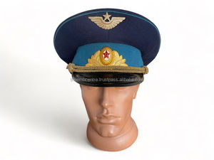 Casquette blanche uniforme de haute qualité avec insigne de lingot casquettes en gros Epeaked prix bon marché personnalisé à vendre - Product Image 2