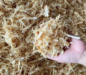 High Quality Soft Pine Wood Chips <b>Large</b> Quantities Exported From Vietnam for Pet <b>Mats</b> & Pads - Product Image 1