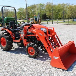 Tractor LX2610 2020 con Cargador, Hidrostático, Toma de Fuerza 540, 25HP, MFWD, Enganche Rápido de 3 Puntos y 5 Pies, Sin Emisiones - Product Image 6