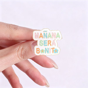 เข็มกลัดเคลือบสีพาสเทลพร้อมข้อความภาษาสเปนสร้างแรงบันดาลใจ "Buena Energía Sin Suma Que No Reste" และ "Que Chimba De Vida" - Product Image 3