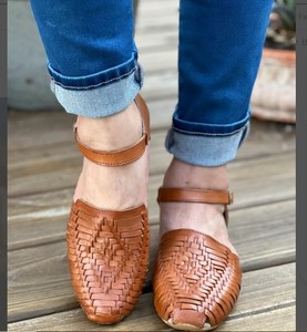 Sandale mexicaine. Huarache mexicain. Boho-Hippie Vintage Sandal Toutes les tailles - Product Image 1