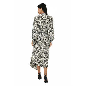 Ensemble de sari en soie floral noir ivoire pastel pour femme, taille unique, avec caraco et kimono de plage pour la détente - Product Image 6
