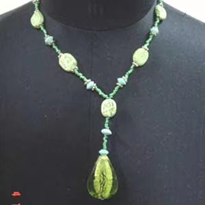 Suministro directo de fábrica Collar con cuentas de vidrio elegante Último estilo de moda para bodas - Product Image 3