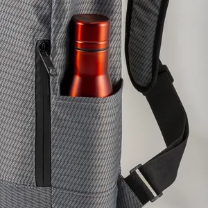 Zaino Promozionale Ecologico in RPET PC con Tecnologia di Tintura Sostenibile - Product Image 4