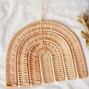 Décoration murale en rotin naturel tissé à la main, arc-en-ciel, décoration de chambre d'enfant, décoration de la maison, provenant du fabricant - Product Image 1