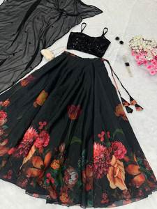 Dernier Designer Organza Soie Floral Imprimé Lehenga Choli Par FabZone - Product Image 3