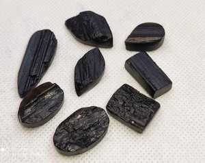 Tourmaline noire Druzy Cabochon poli Tailles de mélange de pierres précieuses - Product Image 1