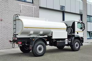 Camión Cisterna MAN TGM 18.250 Usado, 251-350HP, Capacidad 10001-15000L, Tracción 6x4, Diésel - Product Image 5