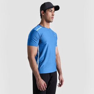 Overland Technical Outdoor Apparel - Camiseta Deportiva en Azul - Product Image 5