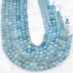 Vente en gros de perles rondes en aquamarine naturelle de 8 mm, pierres semi-précieuses pour la méditation et la création de bijoux - Product Image 5