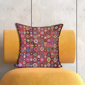 Coussin imprimé floral bohème - Vintage, lavable, doux, fait main, 36"x36" - 90x90 cm - Product Image 2