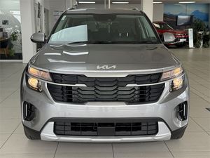 Coches usados listos para enviar: <span class=keywords><strong>SUV</strong></span> Kia Seltos <span class=keywords><strong>LX</strong></span>+ 2025, listo para envío inmediato. - Product Image 1