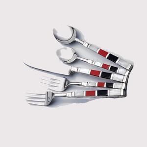 Juego de cubiertos de acero inoxidable de plata de alta calidad de tamaño personalizado y acabado directo de fábrica moderno de la India para regalo de boda - Product Image 2