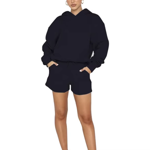 Ropa deportiva de Invierno para mujer, conjunto de 2 piezas con capucha y pantalones cortos con insignia de logotipo personalizado, tela tejida de diseño frontal - Product Image 1