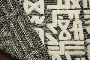 Durable Modern Boho Wool Runner Alfombra Tejida a mano con tonos terrosos Felpa Pila Altura Patrón geométrico Lavable Pisos para el hogar - Product Image 3