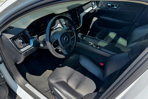 T5 AWD Turbo 4 cylindres, en excellent état - Product Image 3