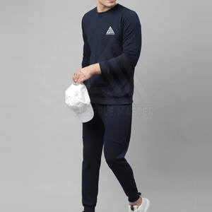 Conjunto Deportivo de Invierno Personalizado para Hombre, Transpirable, Talla Grande, Ligero, de Algodón/Poliéster, Ropa Urbana de Alta Calidad - Product Image 6