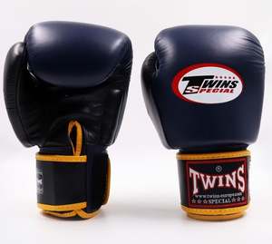 Guantes de Boxeo Profesionales de Cuero Sanda - Agarres Ligeros para Entrenamiento con Saco de Boxeo, Personalizables, Unisex - Product Image 1